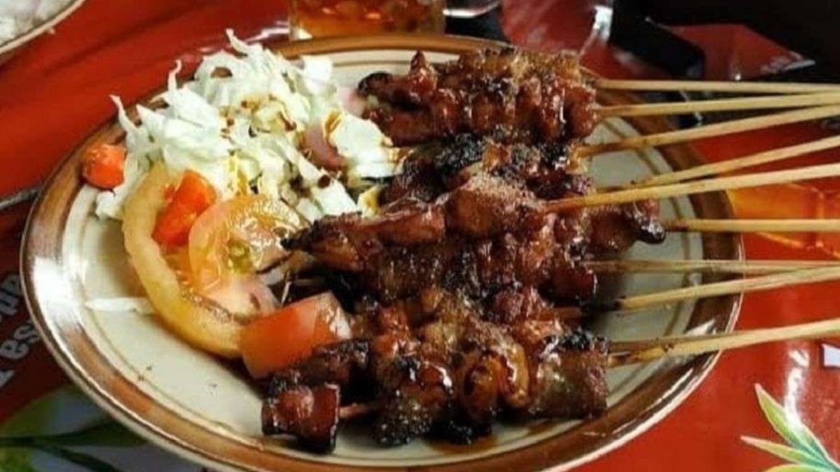 Sate Seleko: Rasa Legendaris yang Menghiasi Hari di Cilacap